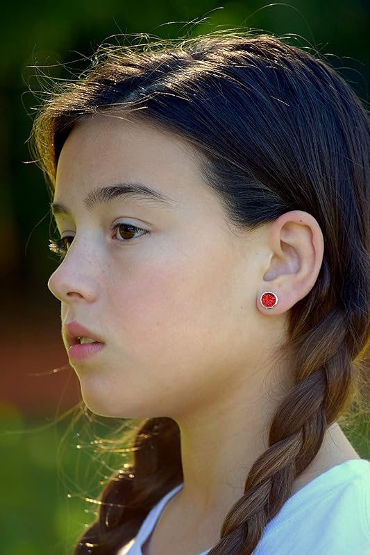 Summerfield Collection Silver-tone Faux Druzy Stone Stud Earrings 8mm (Red)