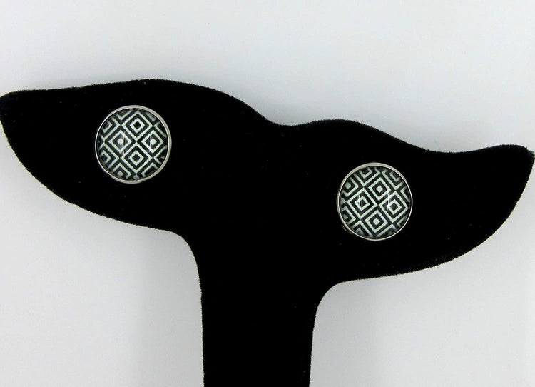 Stainless Steel Black and White Geometric Print Glass Stud Earrings 12mm