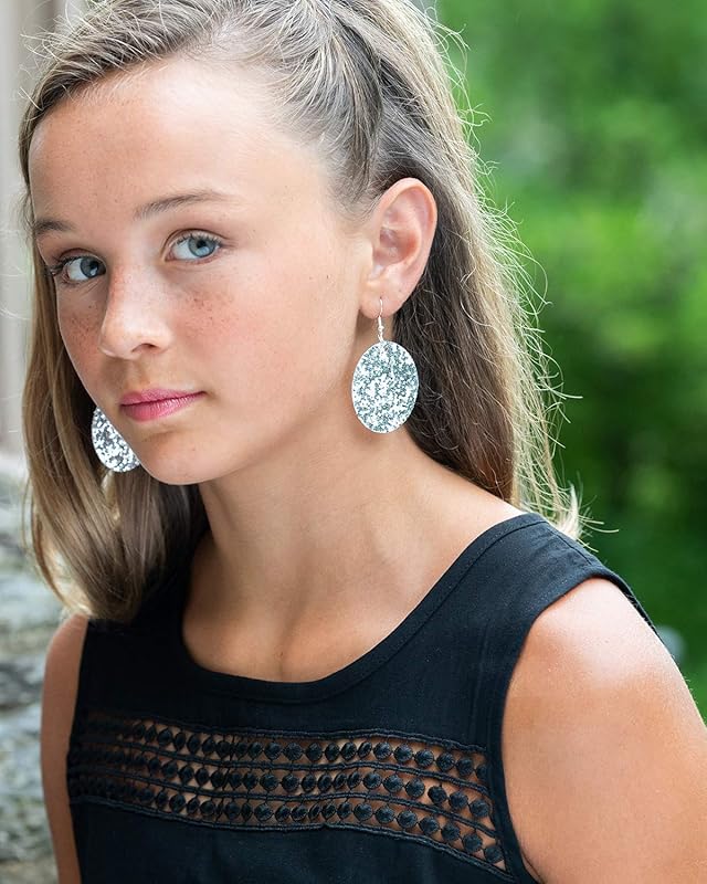 Summerfield Collection Silver-tone Glitter Faux Leather Oval Dangle Earrings (Silver)