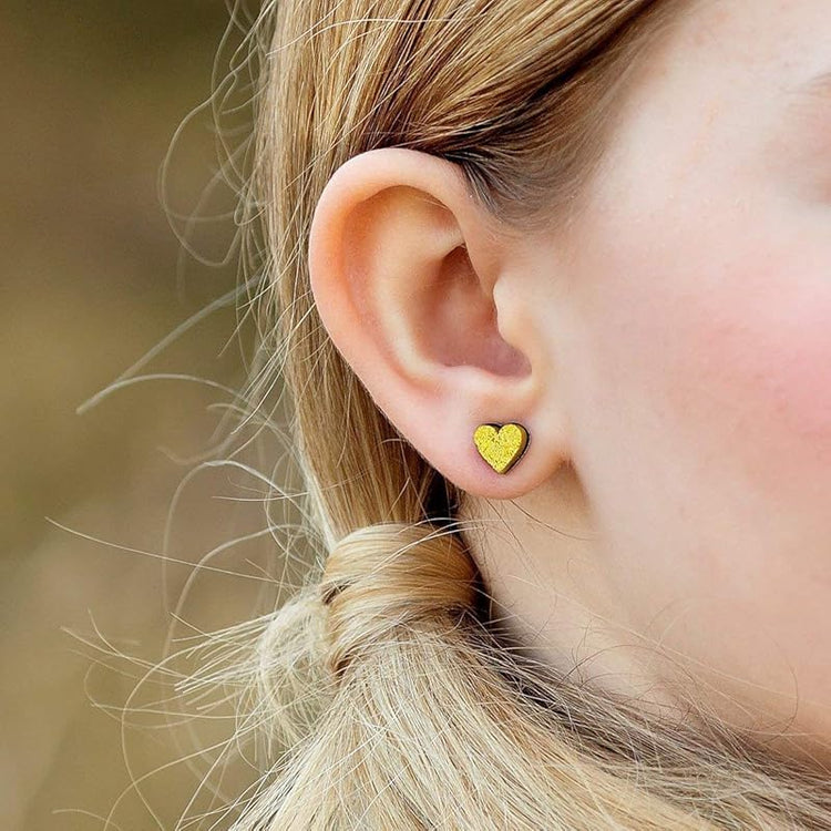 Summerfield Collection Stainless Steel Glitter Acrylic Heart Stud Earrings 8mm (Yellow)