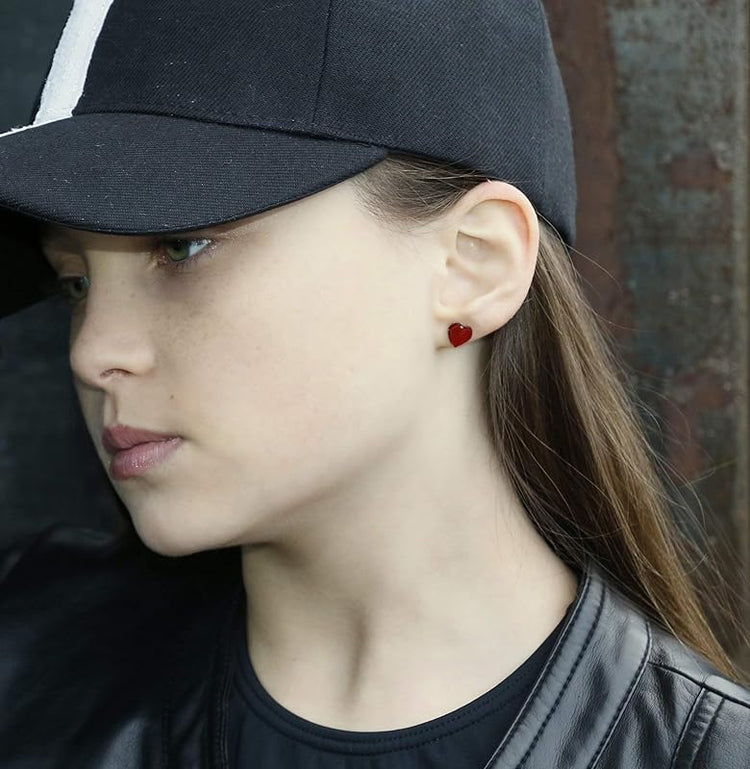 Summerfield Collection Stainless Steel Glitter Acrylic Heart Stud Earrings 8mm (Red)