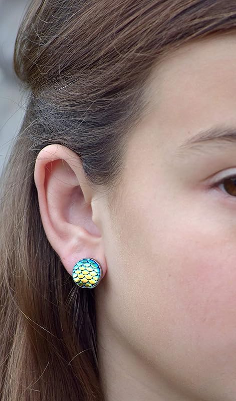 Summerfield Collection Stainless Steel Metallic Dragon Mermaid Scale Stud Earrings 12mm (Blue Green AB)