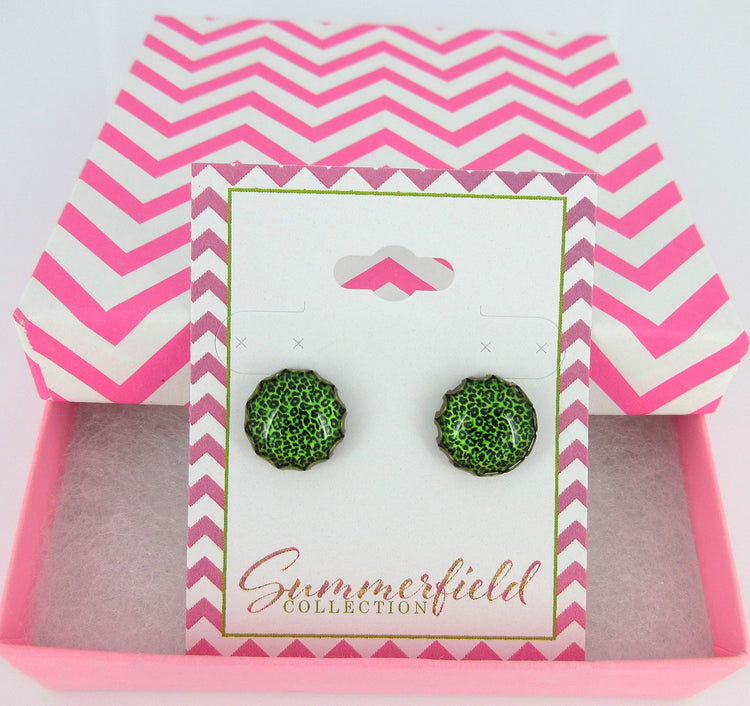 Antiqued Gold-tone Animal Print Glass Stud Earrings 12mm (Bright Green)