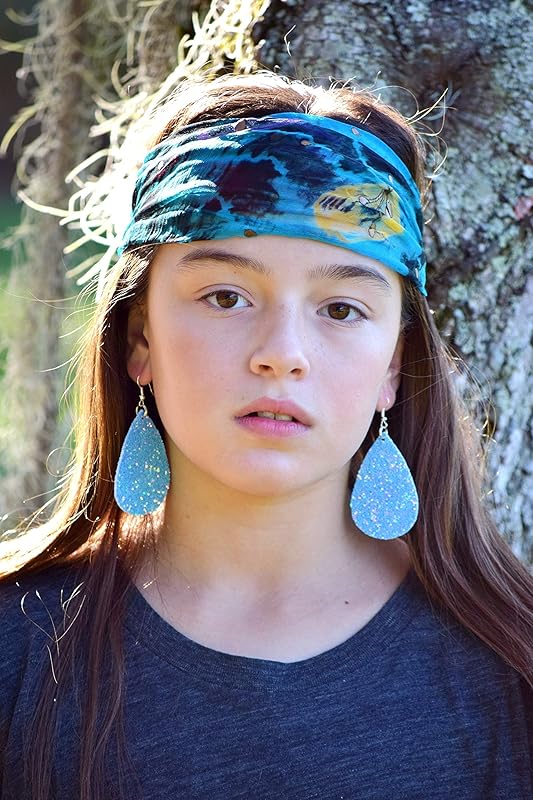 Summerfield Collection Silver-tone Glitter Faux Leather Large Teardrop Dangle Earrings (Sky Blue AB)