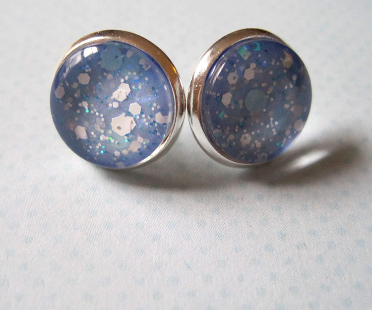 Silver-Tone Ice Blue and White Glitter Glass Stud Earrings 12mm