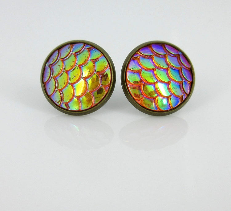 Antiqued Gold-tone Metallic Mermaid Scale Stud Earrings 12mm Orange Yellow AB